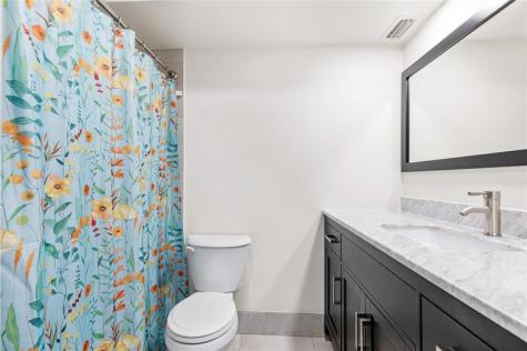 1759 NE 39th Court Pompano Beach FL 33064