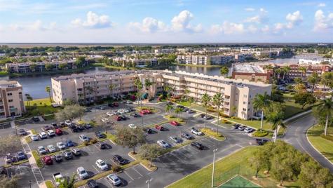 7647 Southampton Terrace Tamarac FL 33321