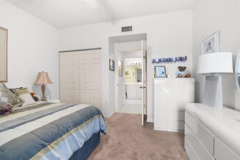 7647 Southampton Terrace Tamarac FL 33321