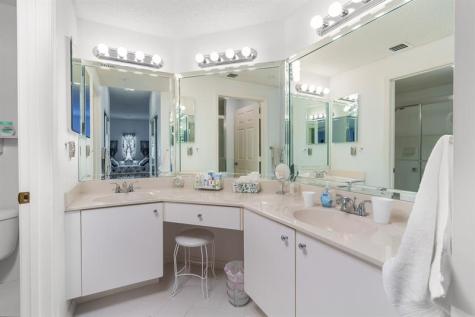 7647 Southampton Terrace Tamarac FL 33321