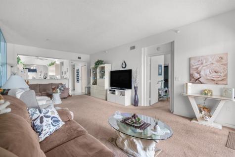 7647 Southampton Terrace Tamarac FL 33321