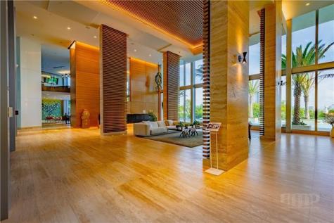 16385 Biscayne Boulevard Aventura FL 33160