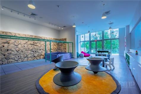 16385 Biscayne Boulevard Aventura FL 33160