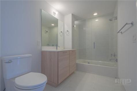 16385 Biscayne Boulevard Aventura FL 33160