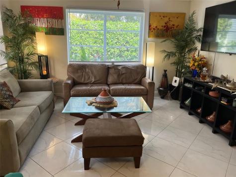 639 W Oakland Park Boulevard Oakland Park FL 33311