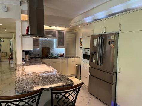 639 W Oakland Park Boulevard Oakland Park FL 33311