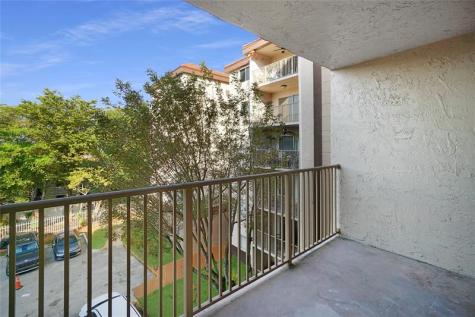 15231 SW 80th Street Miami FL 33193