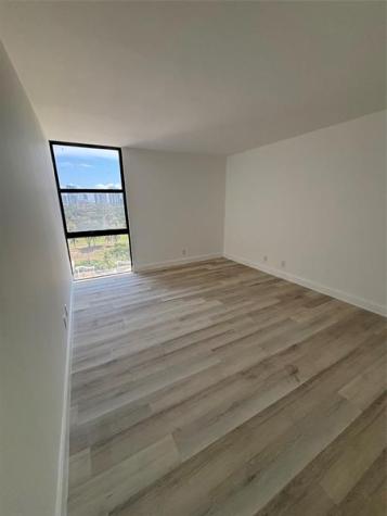 20301 W Country Club Drive Aventura FL 33180