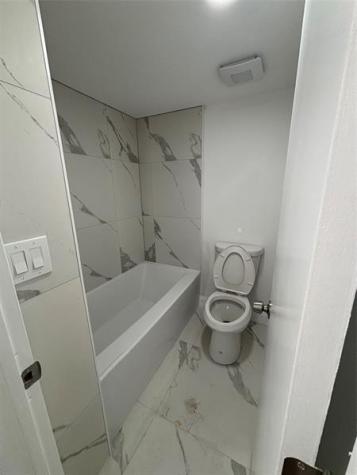 20301 W Country Club Drive Aventura FL 33180