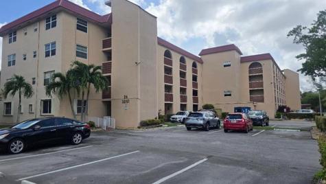 3251 Holiday Springs Boulevard Margate FL 33063