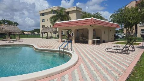 3251 Holiday Springs Boulevard Margate FL 33063