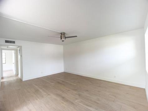 109 Harwood J Deerfield Beach FL 33442