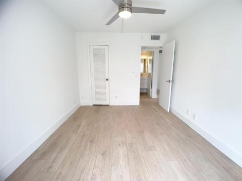 109 Harwood J Deerfield Beach FL 33442