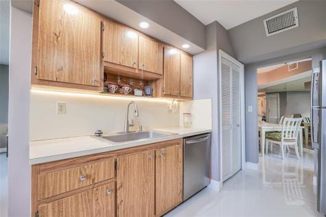 7100 Radice Court Lauderhill FL 33319