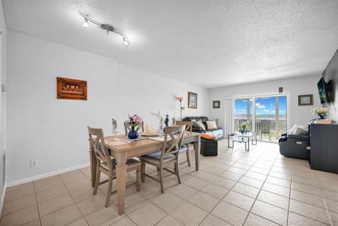 4400 Hillcrest Drive Hollywood FL 33021