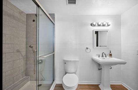 4400 Hillcrest Drive Hollywood FL 33021