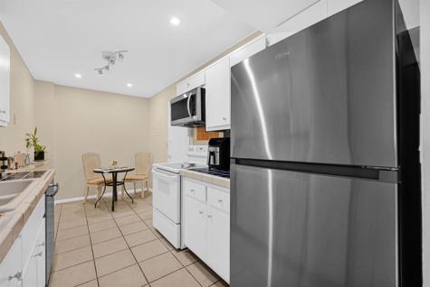 4400 Hillcrest Drive Hollywood FL 33021