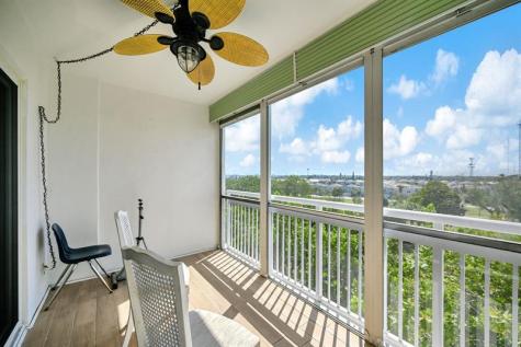 4400 Hillcrest Drive Hollywood FL 33021
