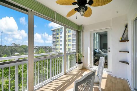 4400 Hillcrest Drive Hollywood FL 33021