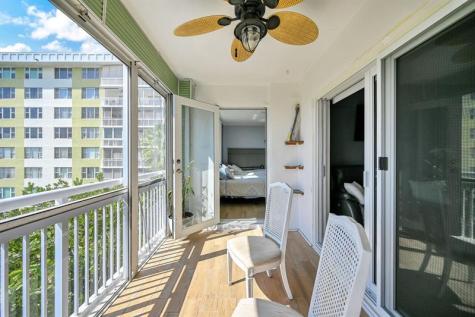 4400 Hillcrest Drive Hollywood FL 33021