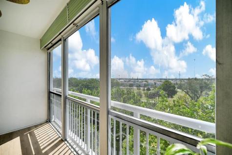4400 Hillcrest Drive Hollywood FL 33021