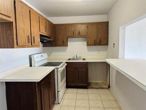 4174 Inverrary Drive Lauderhill FL 33319