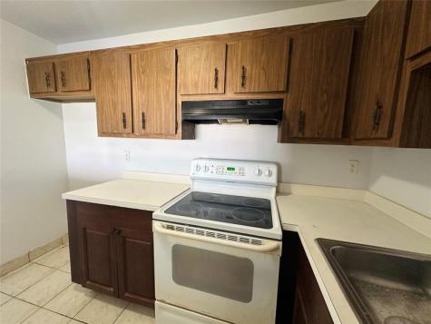 4174 Inverrary Drive Lauderhill FL 33319