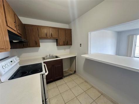 4174 Inverrary Drive Lauderhill FL 33319