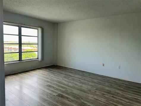 4174 Inverrary Drive Lauderhill FL 33319