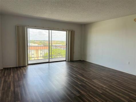 4174 Inverrary Drive Lauderhill FL 33319