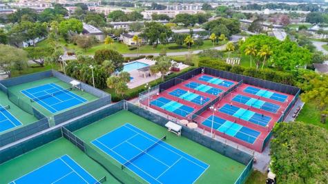 3305 Aruba Way Coconut Creek FL 33066