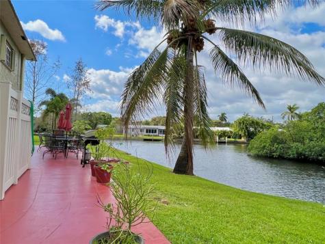 3002 NE 5th Terrace Wilton Manors FL 33334