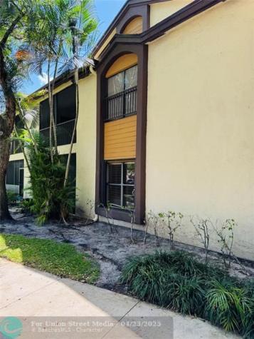 4529 Carambola Circle Coconut Creek FL 33066