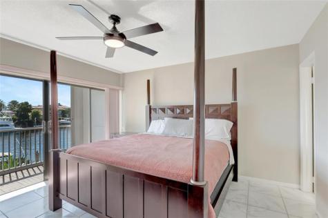 390 N Federal Highway Deerfield Beach FL 33441