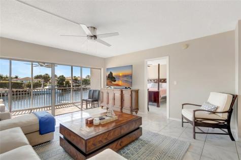 390 N Federal Highway Deerfield Beach FL 33441