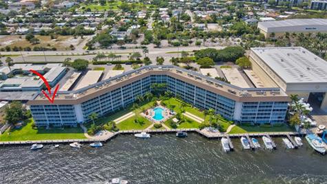 390 N Federal Highway Deerfield Beach FL 33441