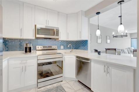 390 N Federal Highway Deerfield Beach FL 33441