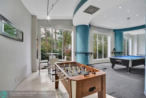 4001 S Ocean Drive Hollywood FL 33019