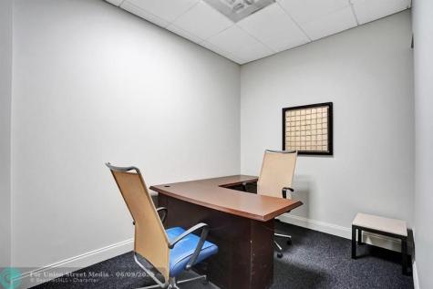 4001 S Ocean Drive Hollywood FL 33019