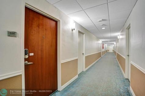 4001 S Ocean Drive Hollywood FL 33019