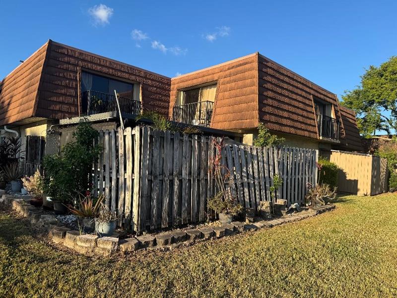 9444 NW 48th Street Sunrise FL 33351