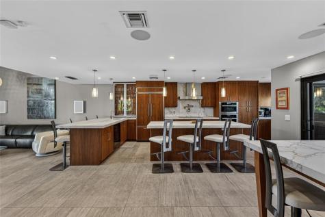 17 Port Side Drive Fort Lauderdale FL 33316