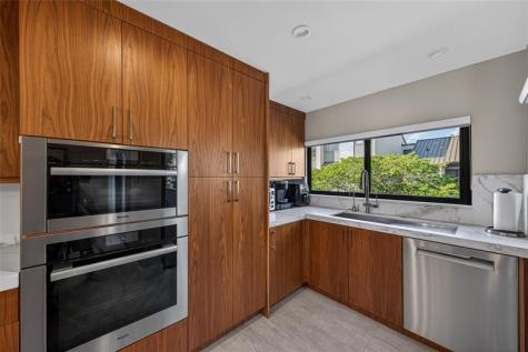 17 Port Side Drive Fort Lauderdale FL 33316