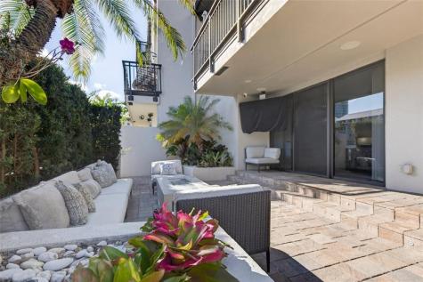 17 Port Side Drive Fort Lauderdale FL 33316