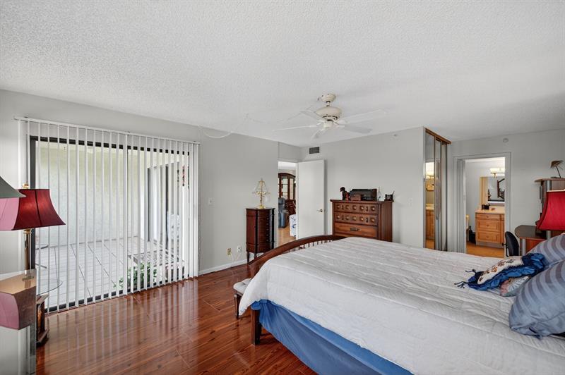 2205 S Cypress Bend Drive Pompano Beach FL 33069