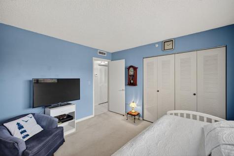 2205 S Cypress Bend Drive Pompano Beach FL 33069