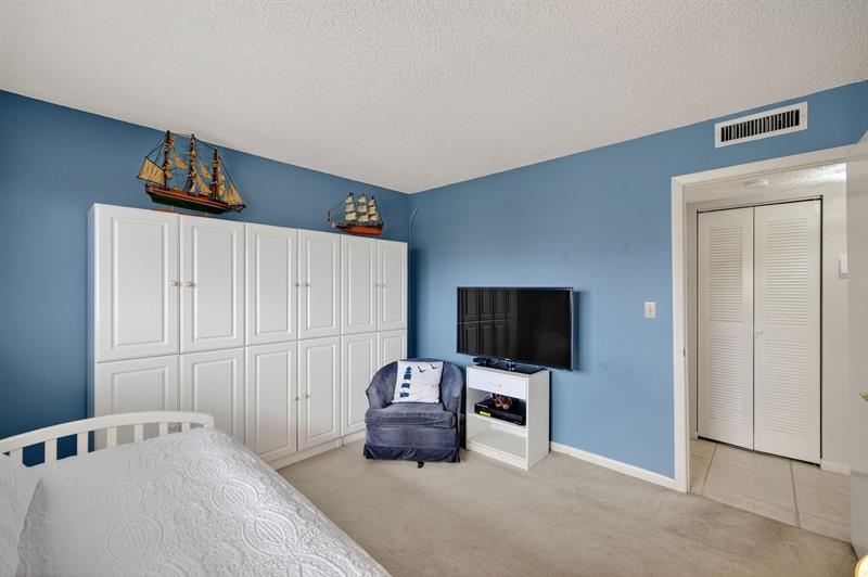 2205 S Cypress Bend Drive Pompano Beach FL 33069