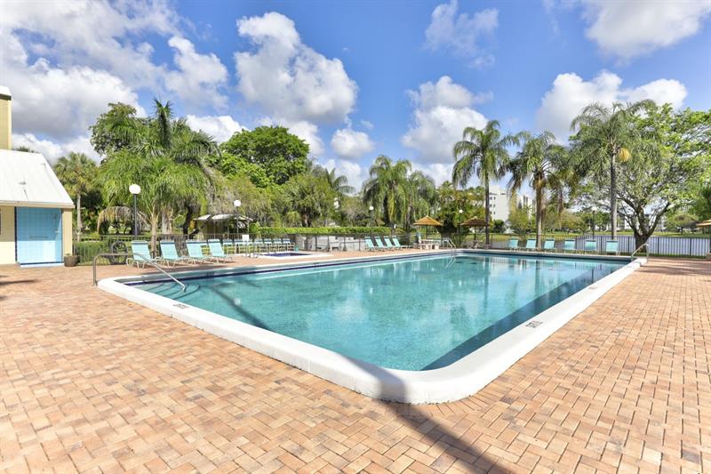 2205 S Cypress Bend Drive Pompano Beach FL 33069