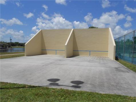 2205 S Cypress Bend Drive Pompano Beach FL 33069