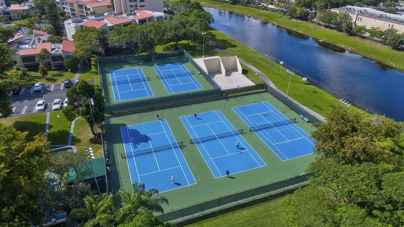 2205 S Cypress Bend Drive Pompano Beach FL 33069